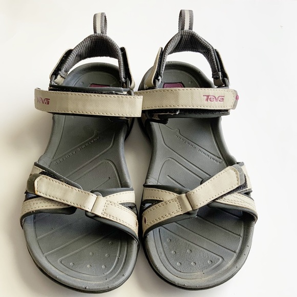 teva numa sandals